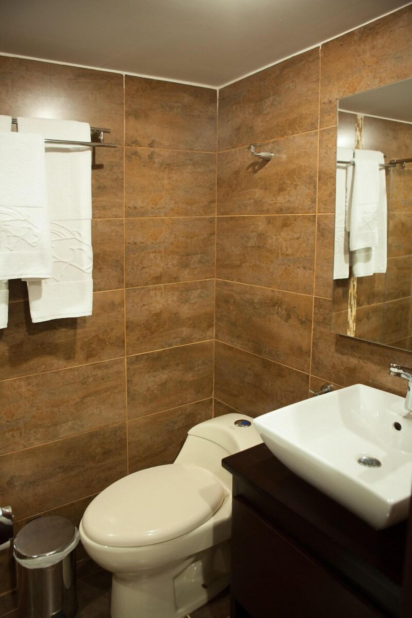 Hotel Colombians Suite Bogotá Dış mekan fotoğraf