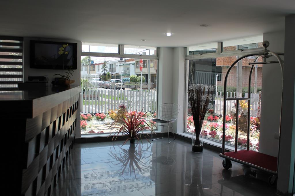 Hotel Colombians Suite Bogotá Oda fotoğraf